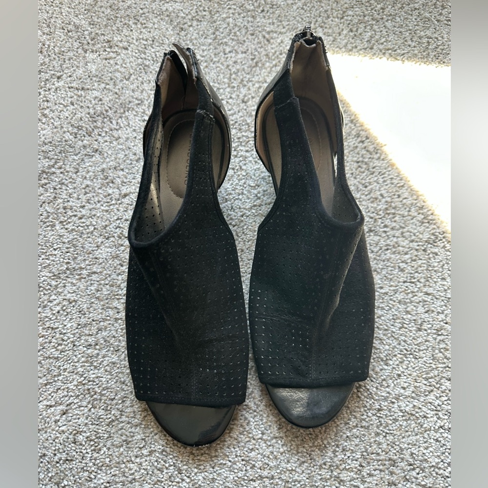 Bandolino Black Open-Toe Perforated Slingback Mules